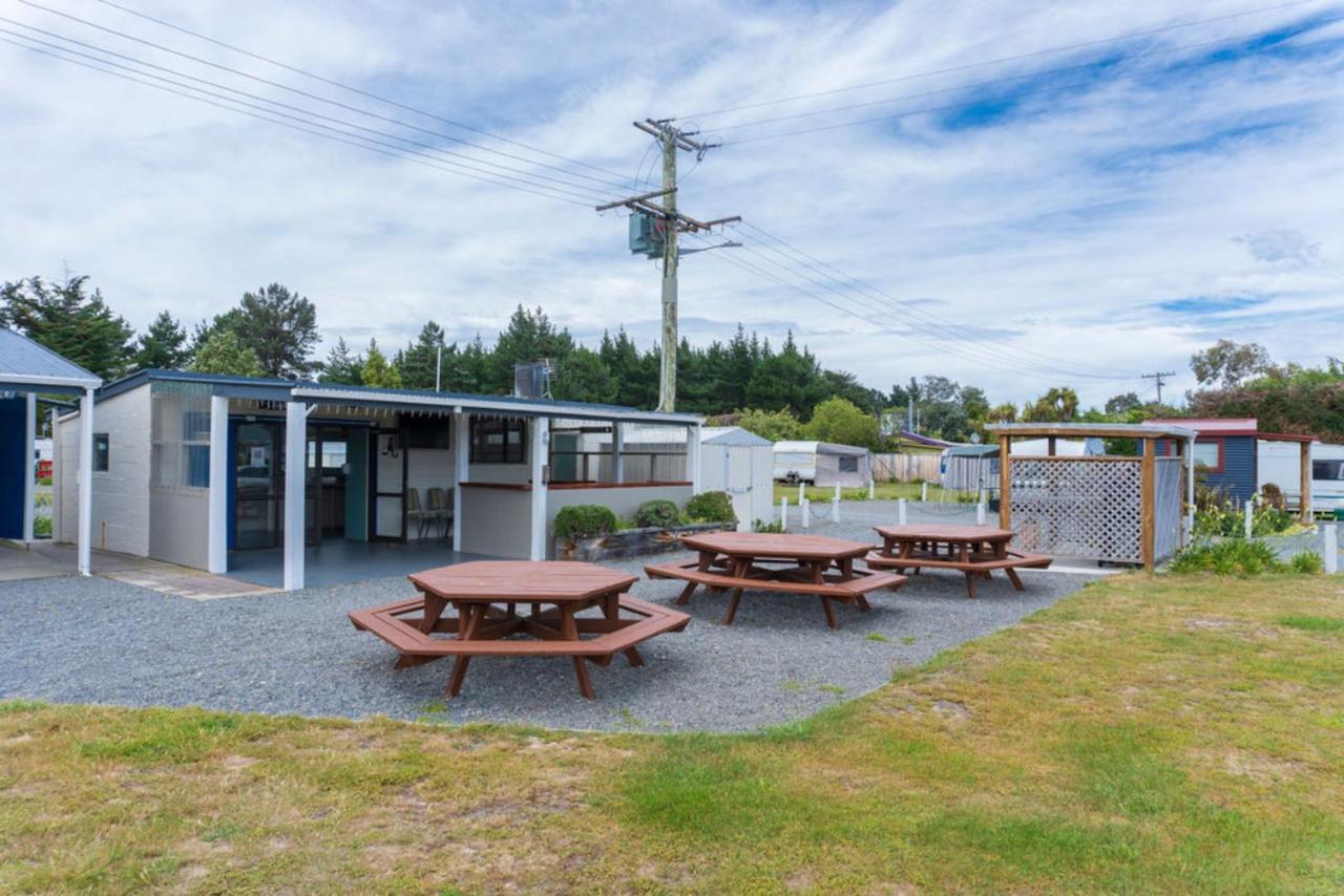 Leithfield Beach Holiday Park Экстерьер фото